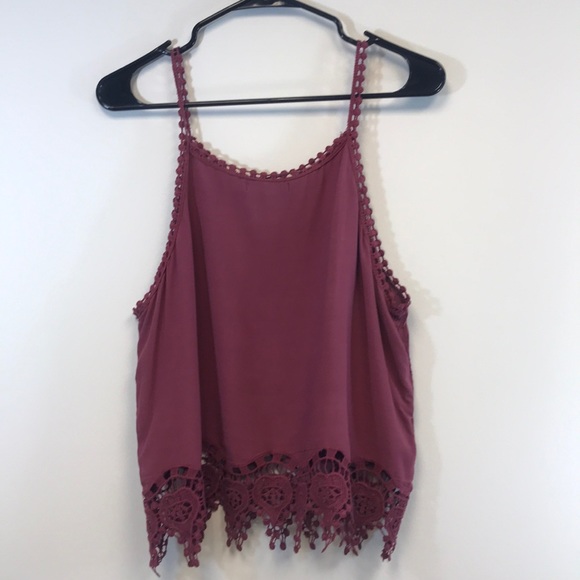 Kendall & Kylie Tops - Kendall & Kylie Rose embroidery lace tank L